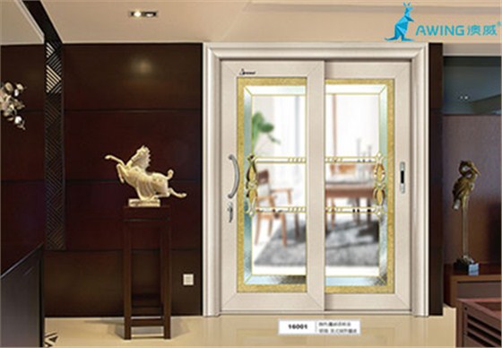 廚房衛(wèi)生間裝什么門好呢？是木門還是鋁合金門，有哪些優(yōu)缺點(diǎn)